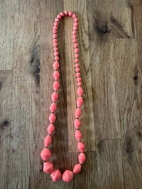 31 Bits Coral Pink Beaded Necklace